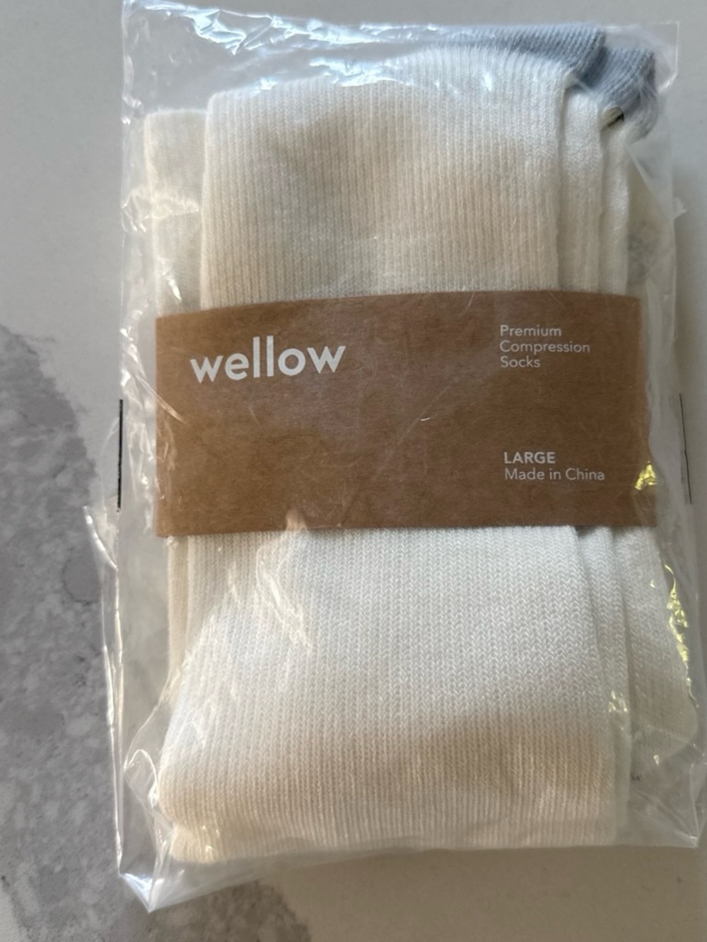 NWT compression socks Wellow Cream & Gray Socks - 1 Pair size Large - Picture 2 of 5